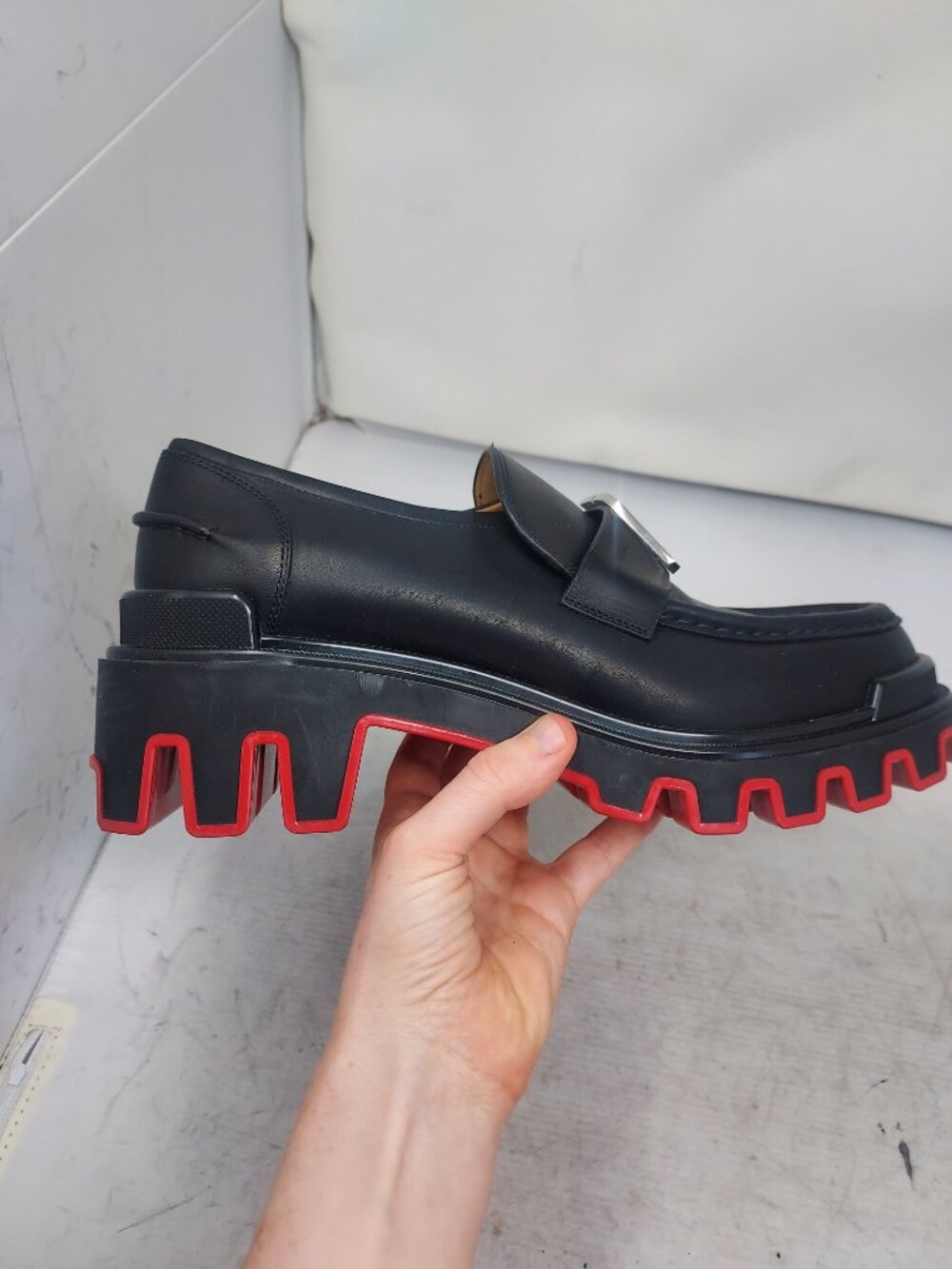 CHRISTIAN LOUBOUTIN MENS Black CL Moc Dune Loafer - Picture 6 of 12